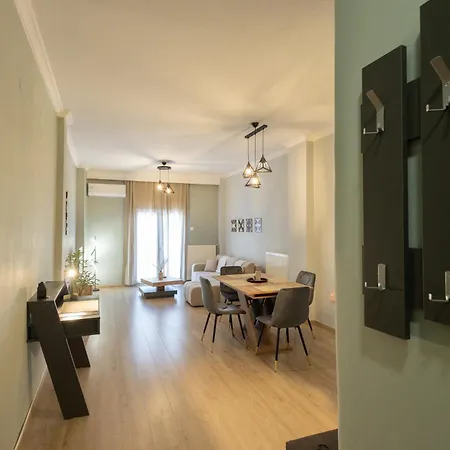 Διαμέρισμα Sunny 85sqm Flat In The Centre Of Thessaloniki, Delfon 5