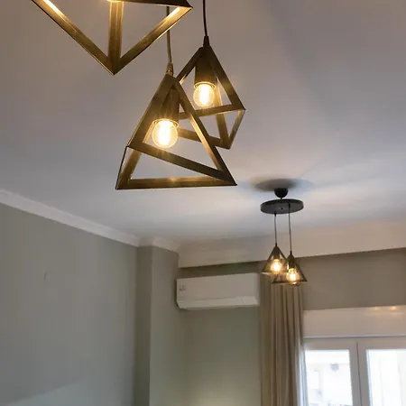 Sunny 85sqm Flat In The Centre Of Thessaloniki, Delfon 5 * Θεσσαλονίκη