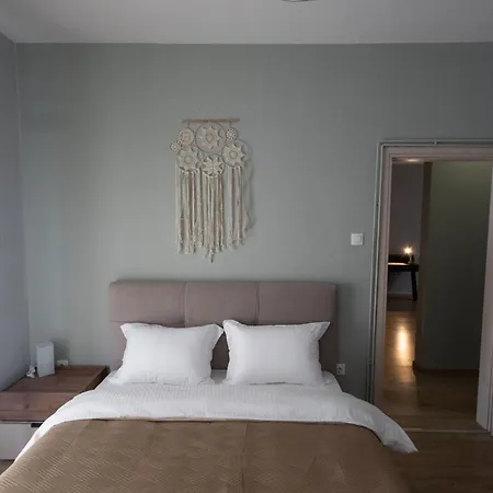 Διαμέρισμα Sunny 85sqm Flat In The Centre Of Thessaloniki, Delfon 5 *