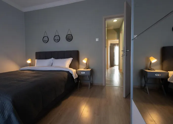 Sunny 85sqm Flat In The Centre Of
