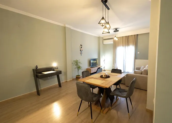 Apartment Sunny 85sqm Flat In The Centre Of Thessaloniki
