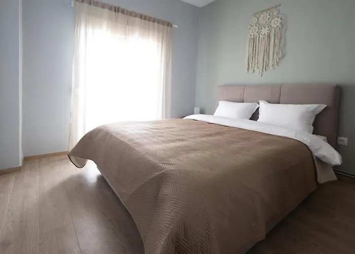 Sunny 85sqm Flat In The Centre Of Appartamento