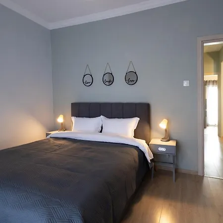 Sunny 85sqm Flat In The Centre Of Thessaloniki, Delfon 5 Apartment Thessaloniki