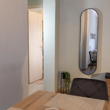 Apartment Sunny 85sqm Flat In The Centre Of Thessaloniki, Delfon 5 Thessaloniki